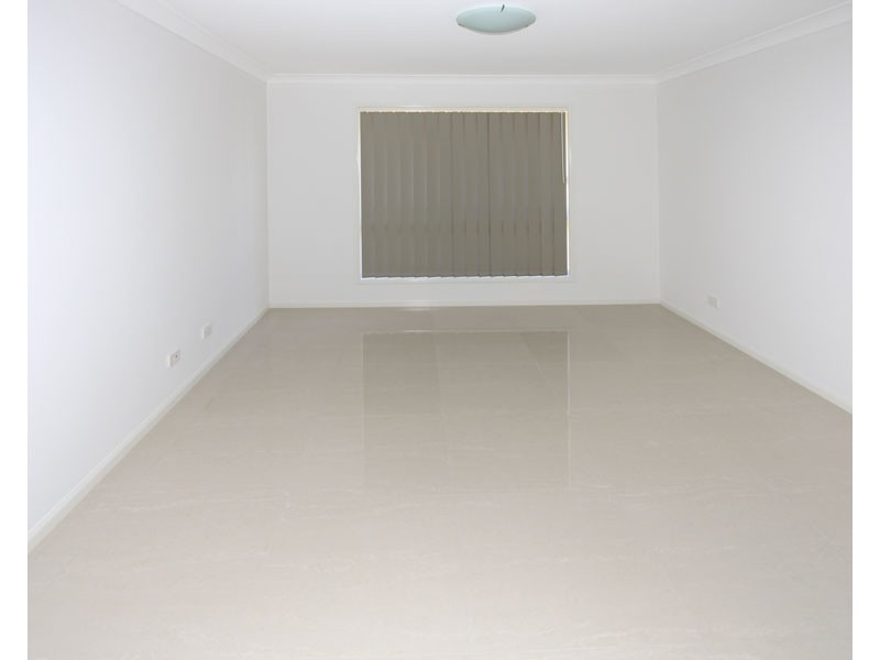 44 The Avenue, Heathwood QLD 4110