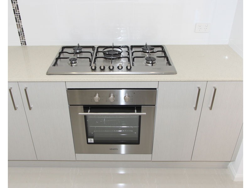 44 The Avenue, Heathwood QLD 4110