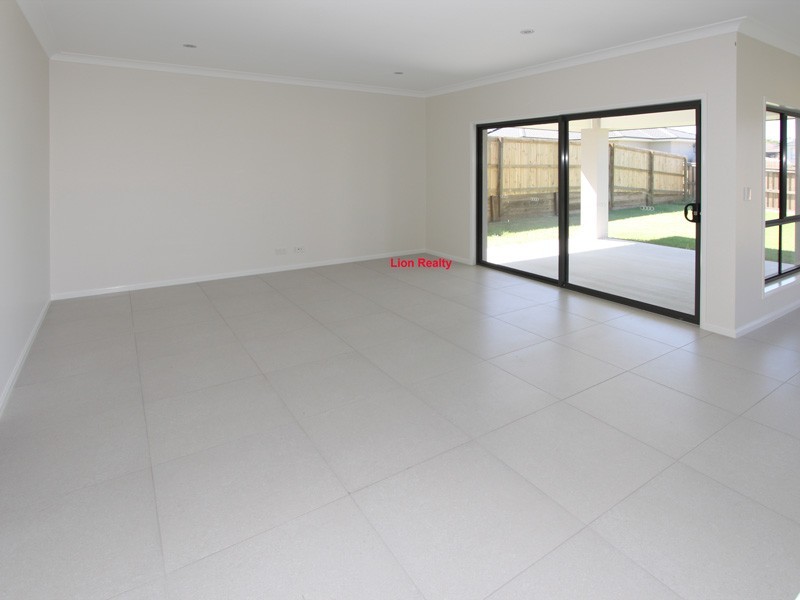 65 Bentley Street, Heathwood QLD 4110