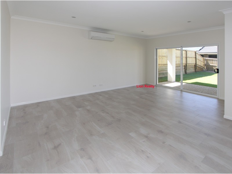 64 Bentley Street, Heathwood QLD 4110