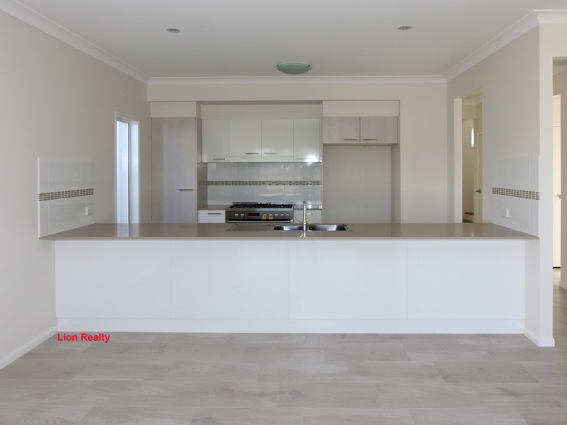 64 Bentley Street, Heathwood QLD 4110