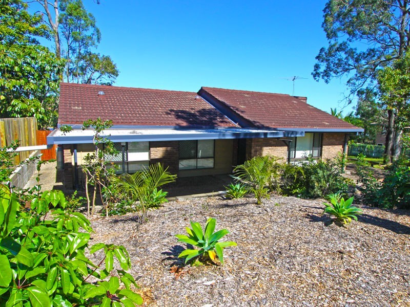 24 PALLINUP STREET, Riverhills QLD 4074