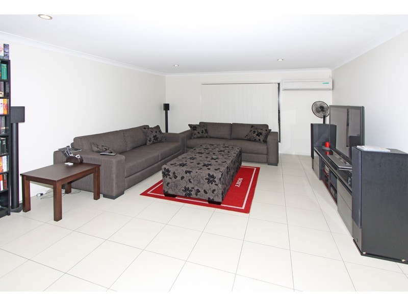 30 Finetti Circuit, Durack QLD 4077