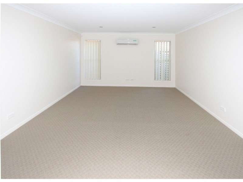 13 Colebrook Crescent, Doolandella QLD 4077