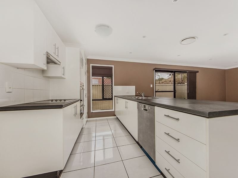 25 Clydesdale Place, Sumner QLD 4074