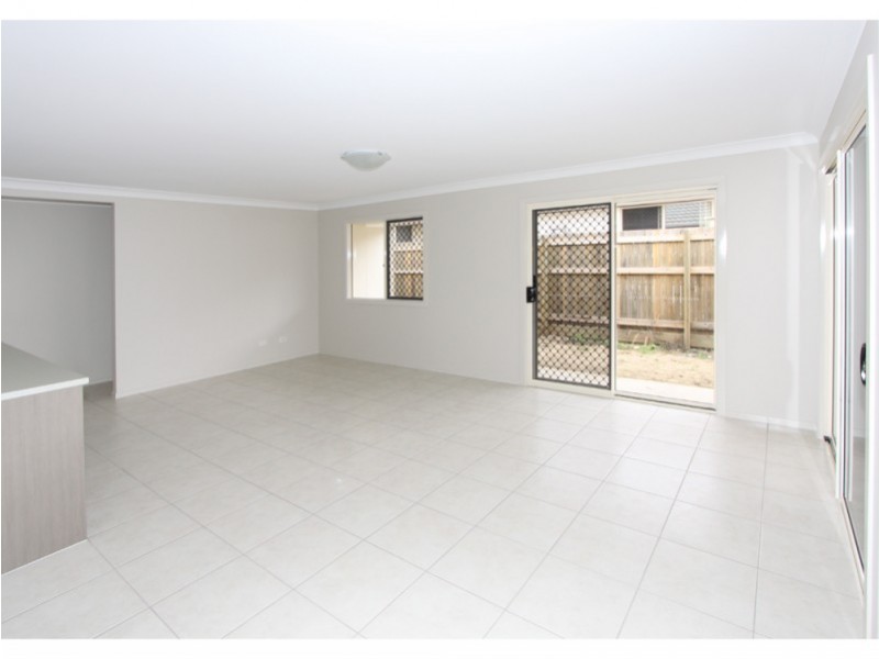 Durack QLD 4077