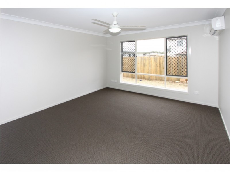 Durack QLD 4077