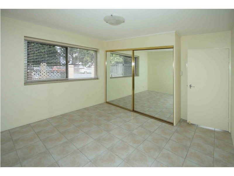 2/36 Skew Street, Sherwood QLD 4075