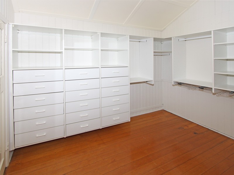 17 GOLDING STREET, Toowong QLD 4066