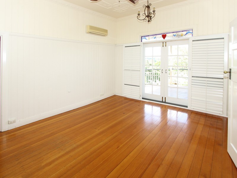 17 GOLDING STREET, Toowong QLD 4066