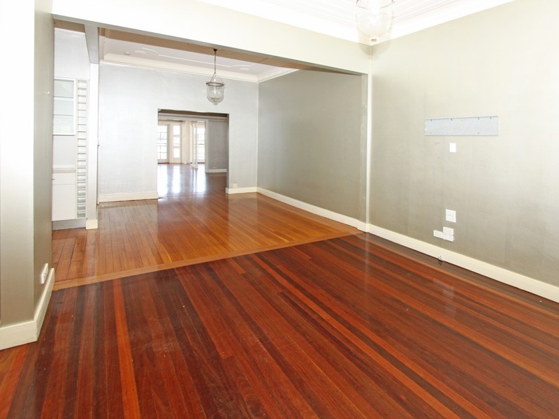 17 GOLDING STREET, Toowong QLD 4066
