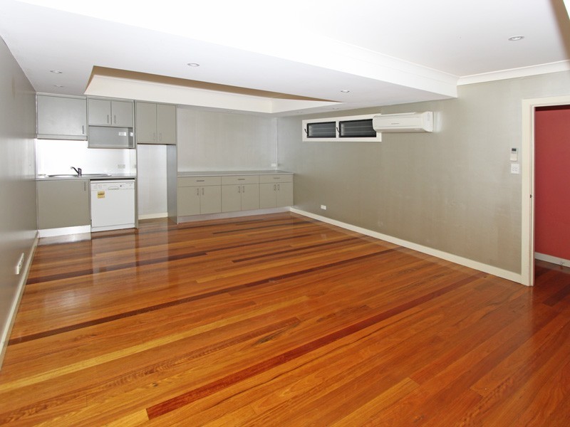 17 GOLDING STREET, Toowong QLD 4066