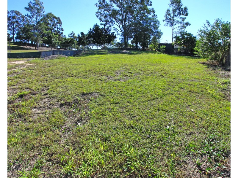2 Johnstone Street, Sadliers Crossing QLD 4305