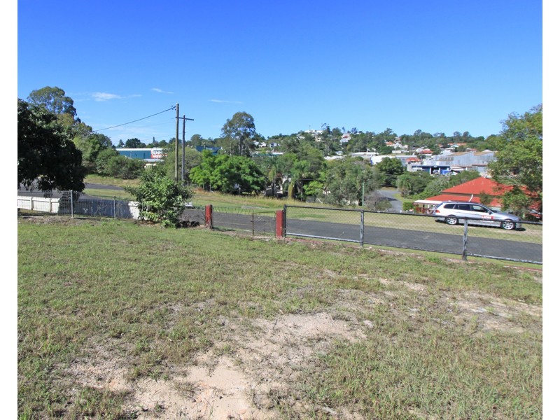 2 Johnstone Street, Sadliers Crossing QLD 4305