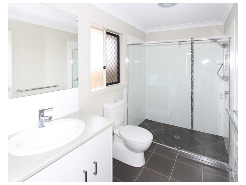 10 Finetti, Durack QLD 4077