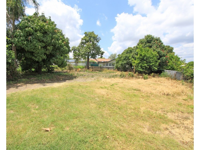 19 Livingstone Road, Darra QLD 4076