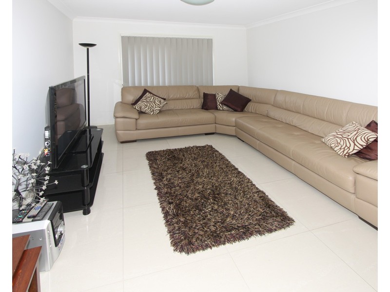 44 The Avenue, Heathwood QLD 4110