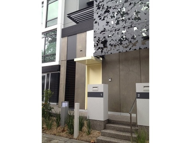 TH1/10 Burnley Street, Richmond VIC 3121