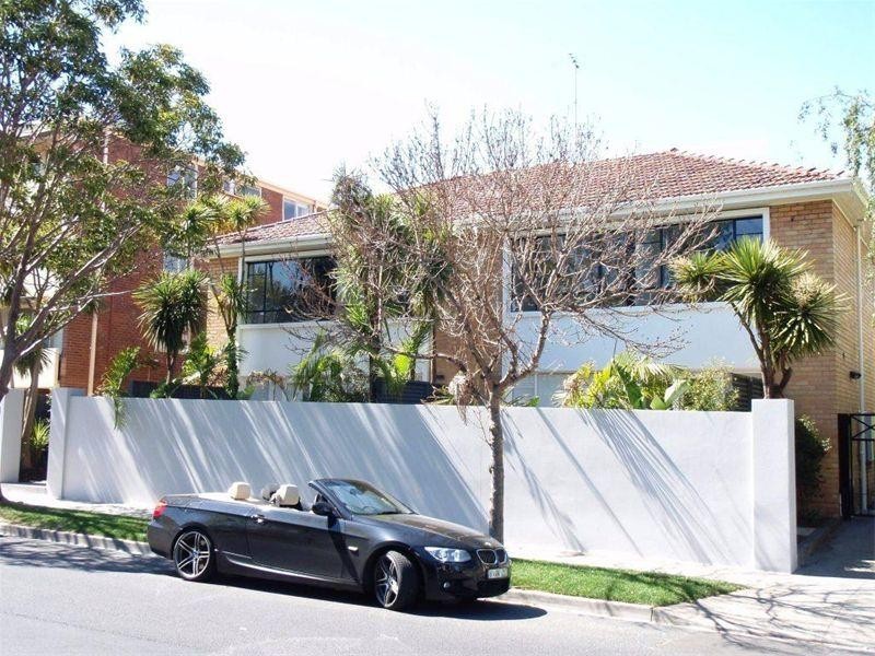 9/74 Mathoura Rd, Toorak VIC 3142