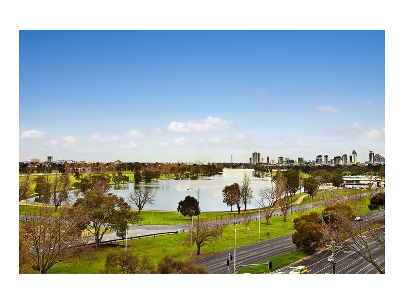 702/81 Queens Road, Melbourne VIC 3000