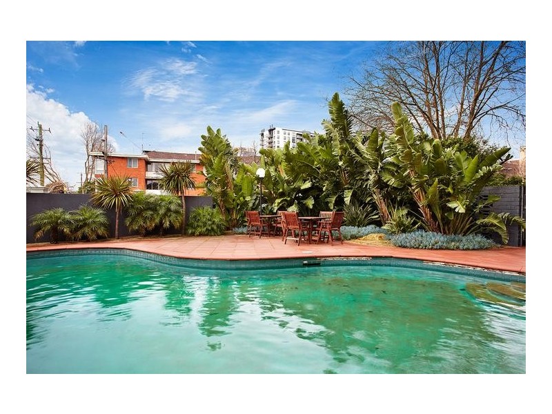 702/81 Queens Road, Melbourne VIC 3000