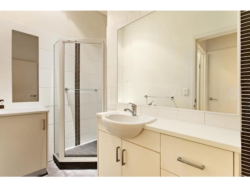 2/114 Hardware St, Melbourne VIC 3000