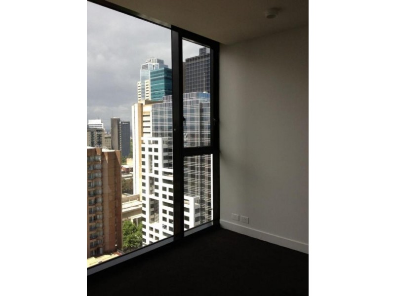 2012/33 Mackenzie Street, Melbourne VIC 3000