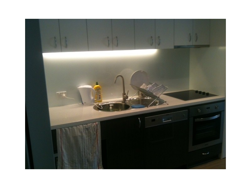 2/640 Elizabeth St, Melbourne VIC 3000