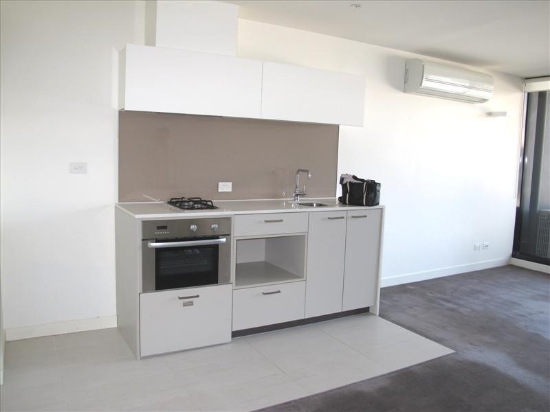 1013/200 Spencer Street, Melbourne VIC 3000