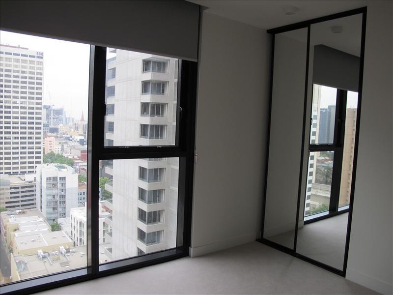 608/33 Mackenzie Street, Melbourne VIC 3000