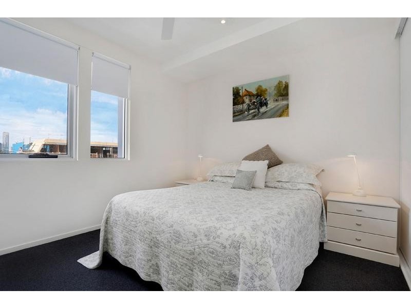 203/52 Dow St, Port Melbourne VIC 3207