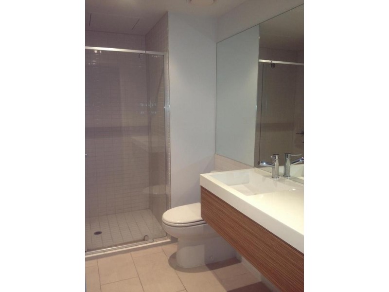 1018/555 Flinders Street, Melbourne VIC 3000