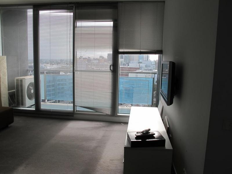 1306/483 Swanston Street, Melbourne VIC 3000