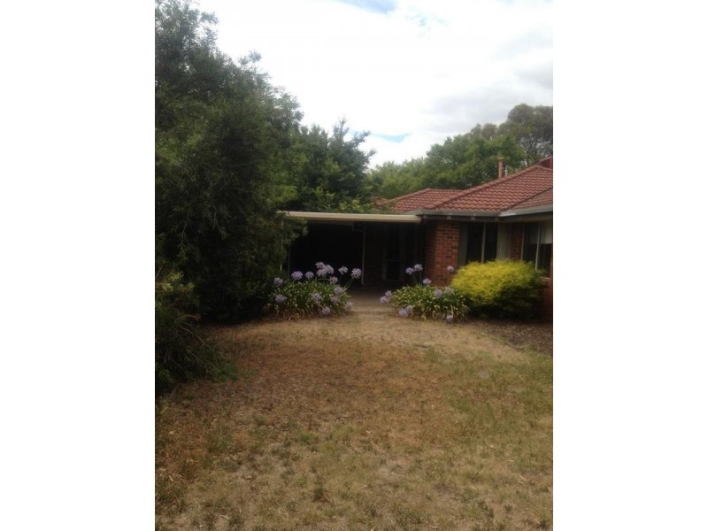 27 Silver Wattle Street, Yallambie VIC 3085