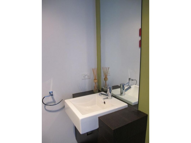 1604/483 Swanston Street, Melbourne VIC 3000