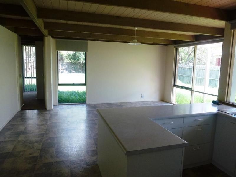 14 Edgewater Close, Queenscliff VIC 3225