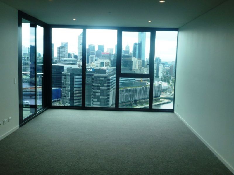 2502/1-13 Point Park Crescent, Docklands VIC 3008