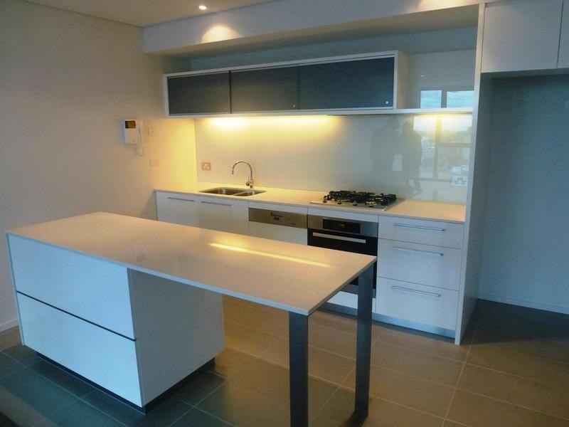 2502/1-13 Point Park Crescent, Docklands VIC 3008