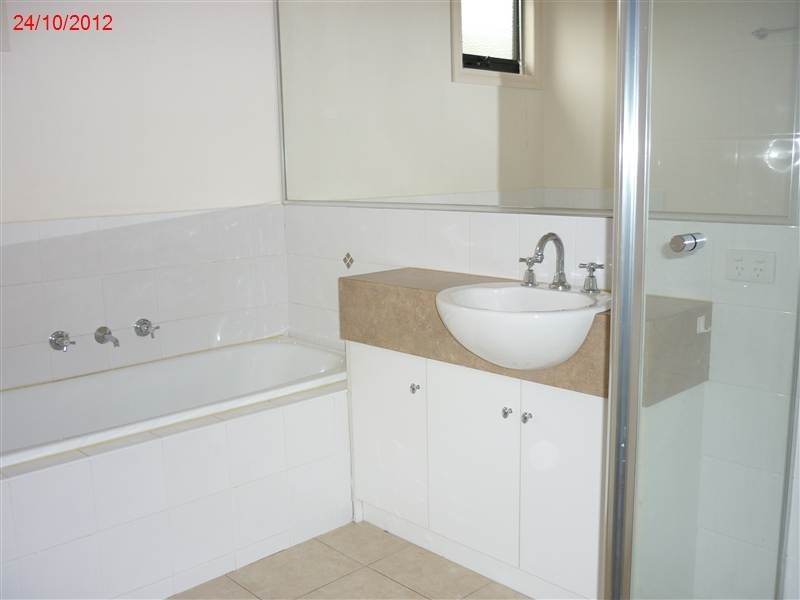 15 Chappell Drive, Watsonia North VIC 3087