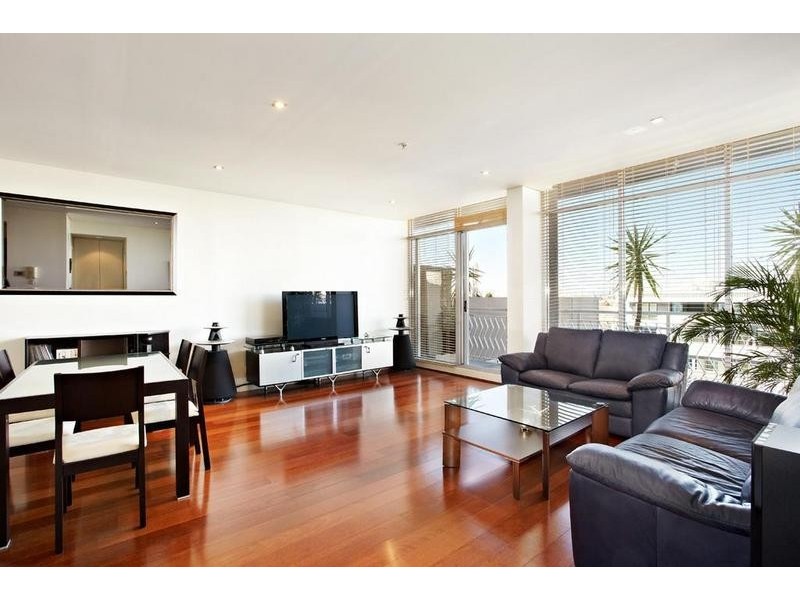 5th floor/93 Dow St, Port Melbourne VIC 3207