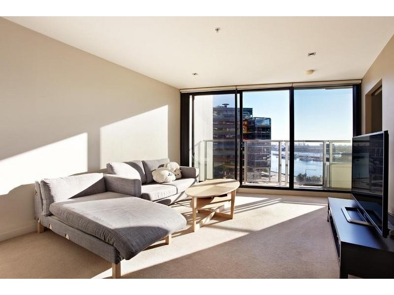 703/100 Harbour Esplanade, Docklands VIC 3008
