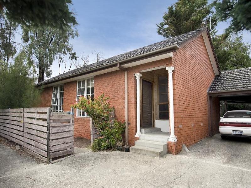 2/782 Whitehorse Rd, Mont Albert VIC 3127