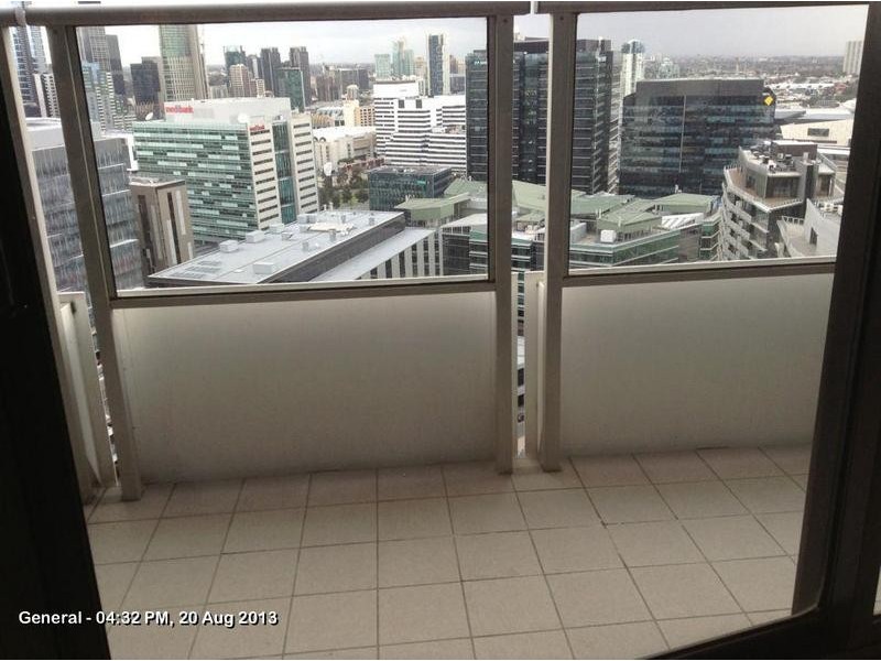 100 Harbour Esplanade, Docklands VIC 3008