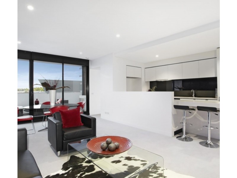 1.05/255 racecourse road, Kensington VIC 3031