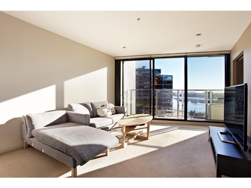 100 Harbour Esplanade, Docklands VIC 3008
