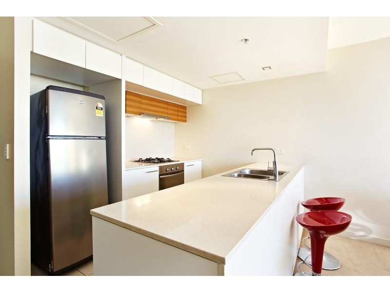 100 Harbour Esplanade, Docklands VIC 3008