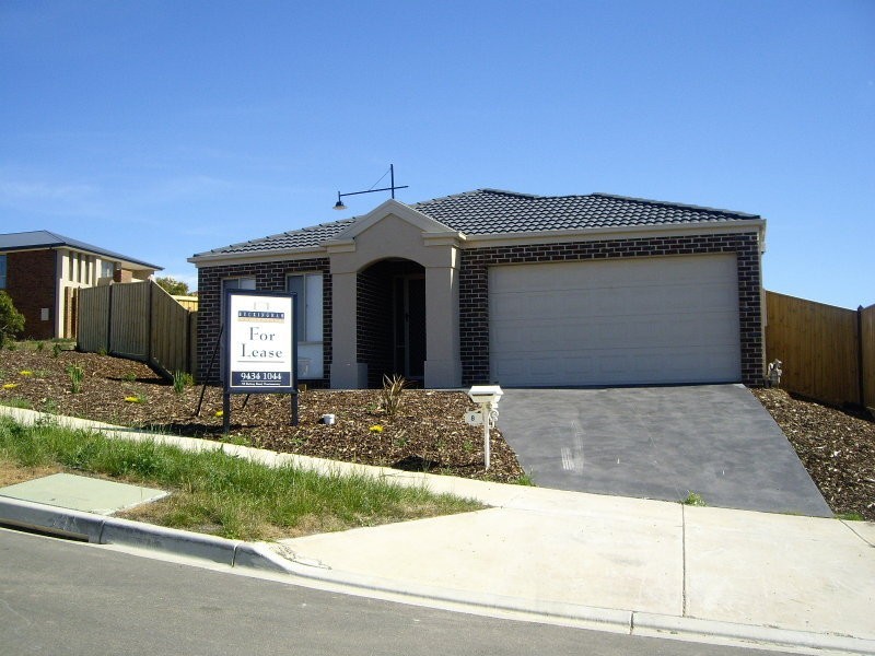8 Redcliffe Terrace, Doreen VIC 3754