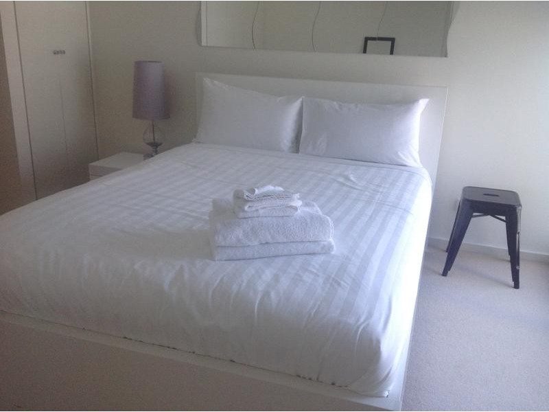 1407/60 Siddeley Street, Docklands VIC 3008