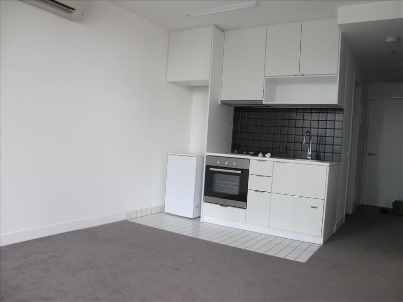 2001/33 A’Beckett Street, Melbourne VIC 3000