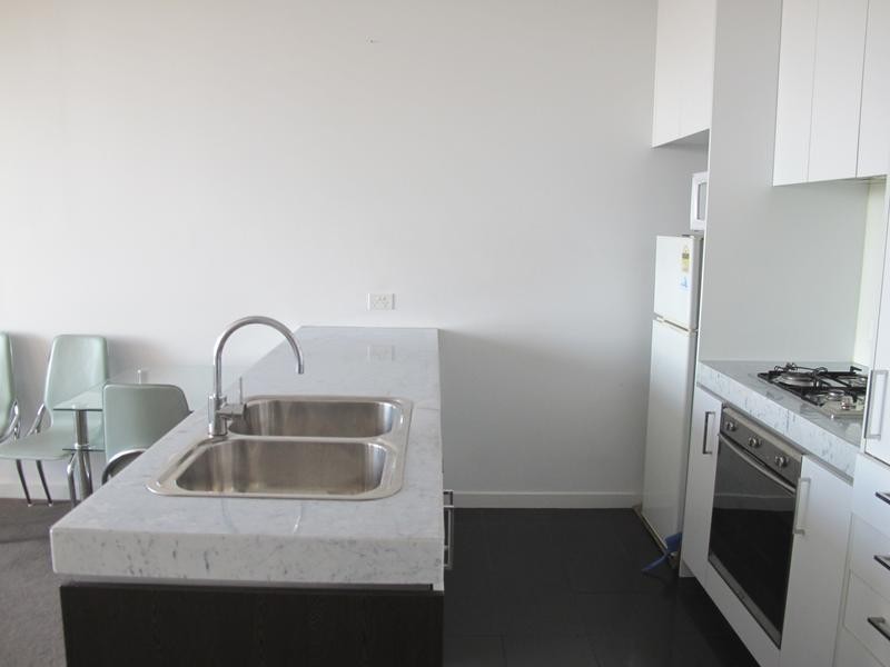 1504/483 Swanston Street, Melbourne VIC 3000